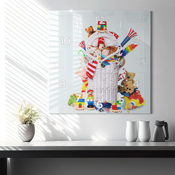 Horloge murale carrée Panier en osier avec jouets
