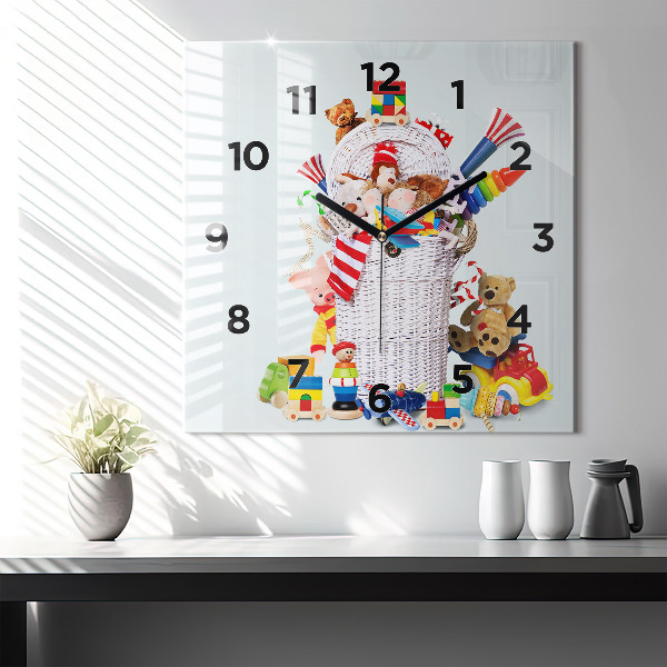 Horloge murale carrée Panier en osier avec jouets
