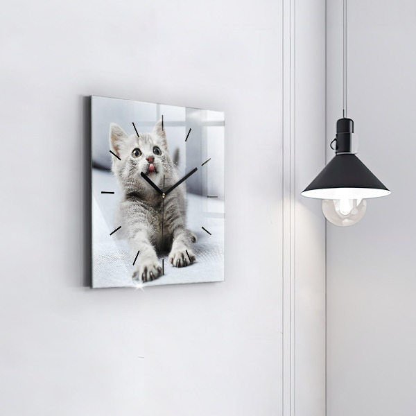Horloge carrée en verre Chat sur le canapé