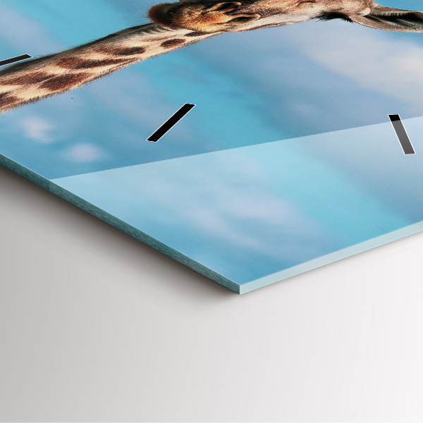 Horloge murale carrée Tête de girafe contre le ciel