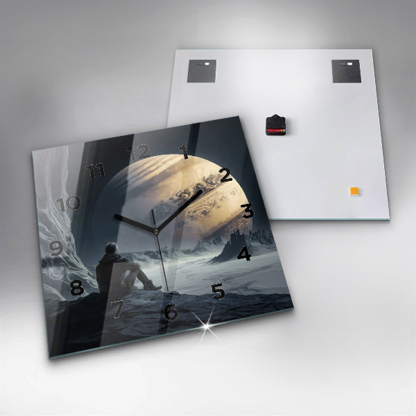 Horloge murale carrée 'L''homme devant la lune'