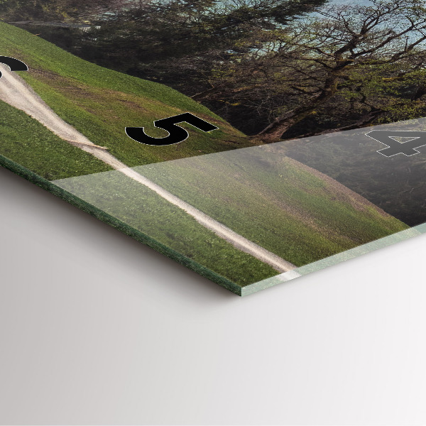 Horloge murale carrée Vue sur la montagne