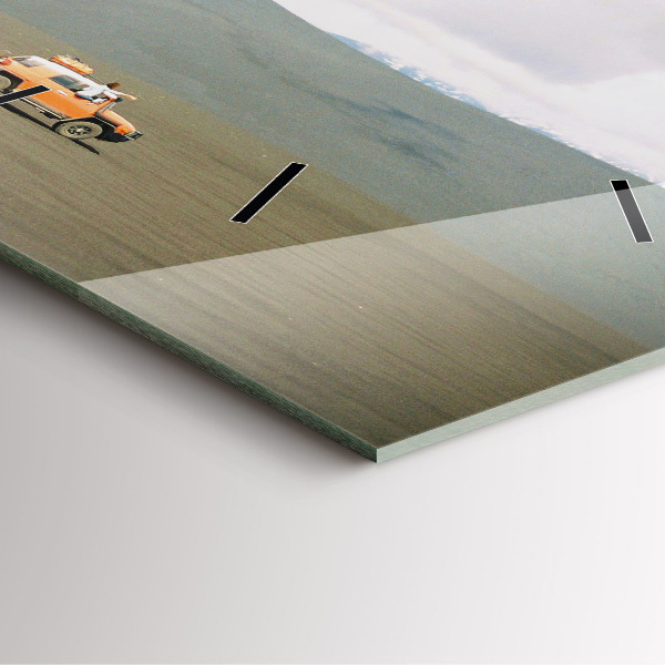 Horloge murale carrée Véhicule dans le désert du Kamtchatka