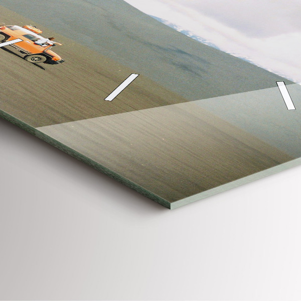 Horloge murale carrée Véhicule dans le désert du Kamtchatka