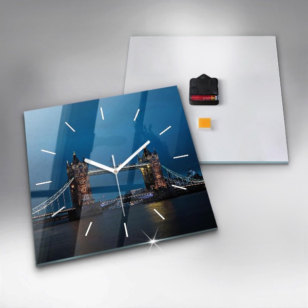 Horloge murale carrée Tower Bridge Londres la nuit