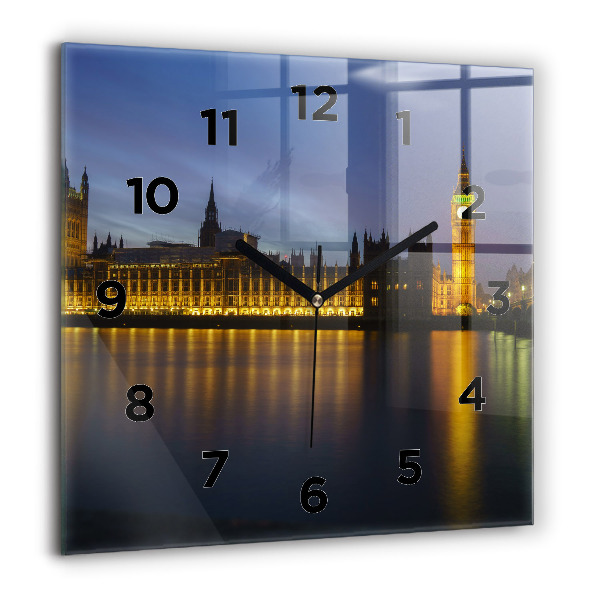 Horloge murale carrée Palais de Winchester à Londres