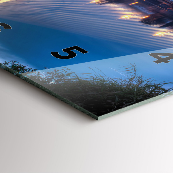 Horloge murale carrée Pont Rędziński à Wrocław