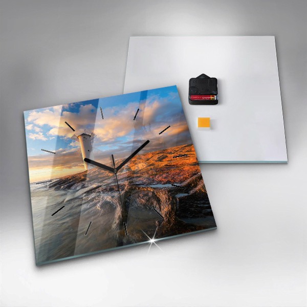 Horloge carrée en verre Le phare et la mer Baltique