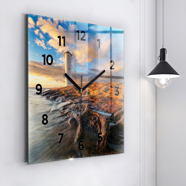 Horloge carrée en verre Le phare et la mer Baltique