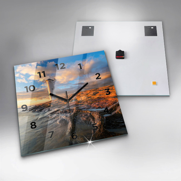 Horloge carrée en verre Le phare et la mer Baltique