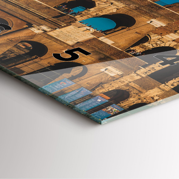 Horloge murale carrée Le Colisée en Italie