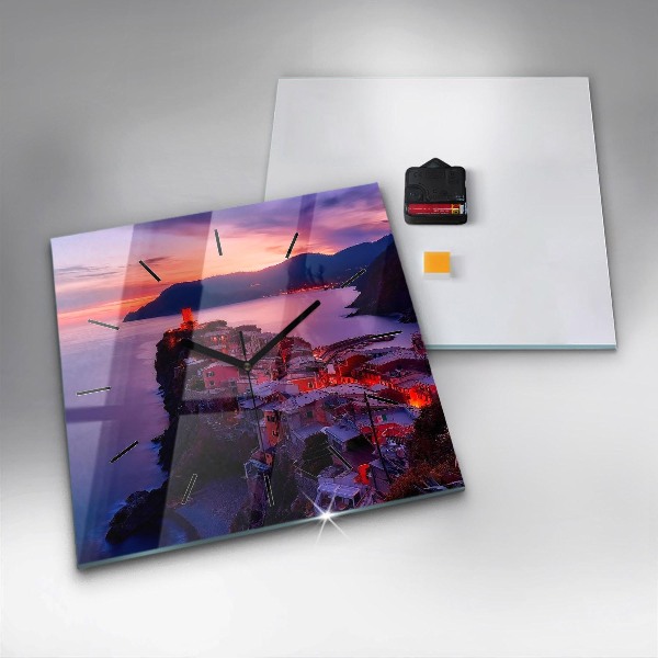 Horloge murale carrée Maisons près du lac