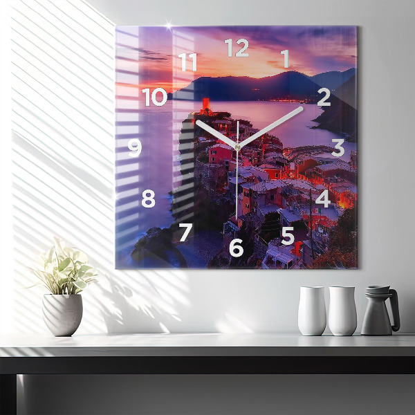 Horloge murale carrée Maisons près du lac