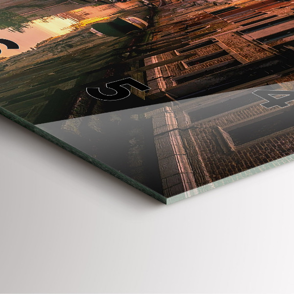 Horloge murale carrée Vue du canal dans la ville