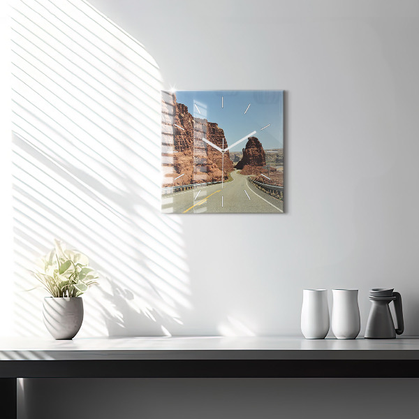 Horloge murale carrée La Route 66 aux États-Unis