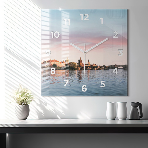 Horloge murale carrée Pont Charles à Prague