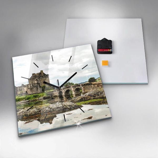 Horloge murale carrée 'Château d''Eilean Donan Écosse'