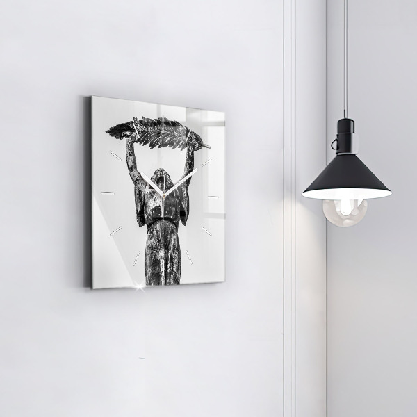 Horloge murale carrée Statue de la Liberté à Budapest