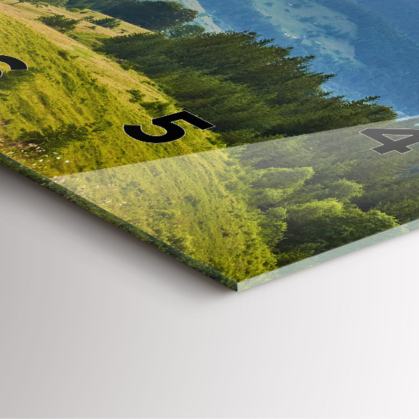 Horloge murale carrée Paysage avec forêts