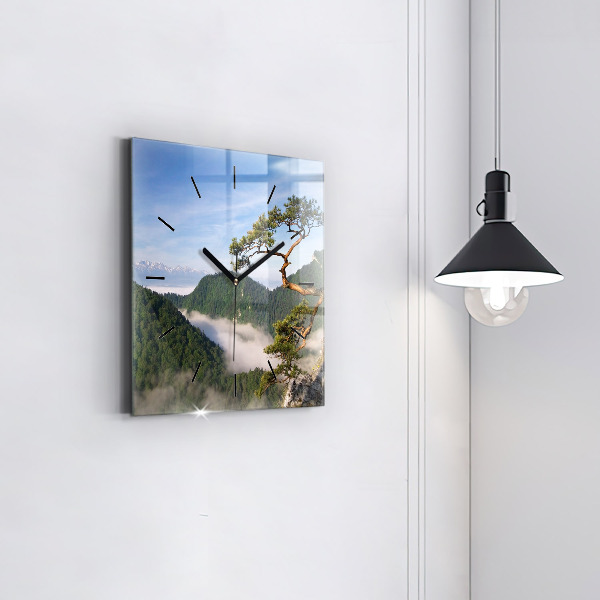 Pendule carrée en verre Pic de Sokolica dans les montagnes des Piénines