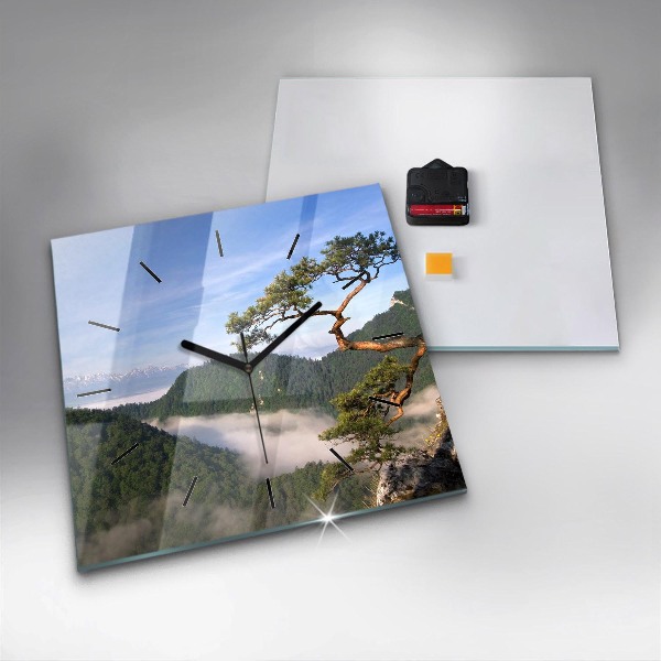 Pendule carrée en verre Pic de Sokolica dans les montagnes des Piénines