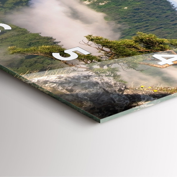 Pendule carrée en verre Pic de Sokolica dans les montagnes des Piénines