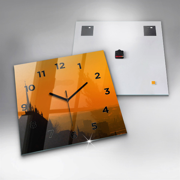 Pendule carrée en verre Vue de la cathédrale de Brno