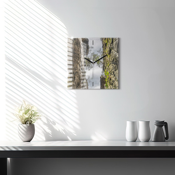 Horloge murale carrée Ville du rock en République tchèque