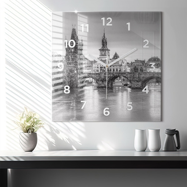 Horloge murale carrée Pont Charles à Prague