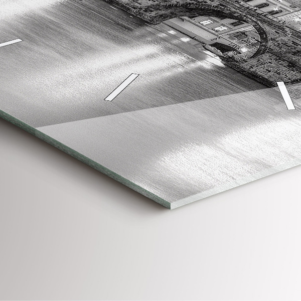 Horloge murale carrée Pont Charles à Prague