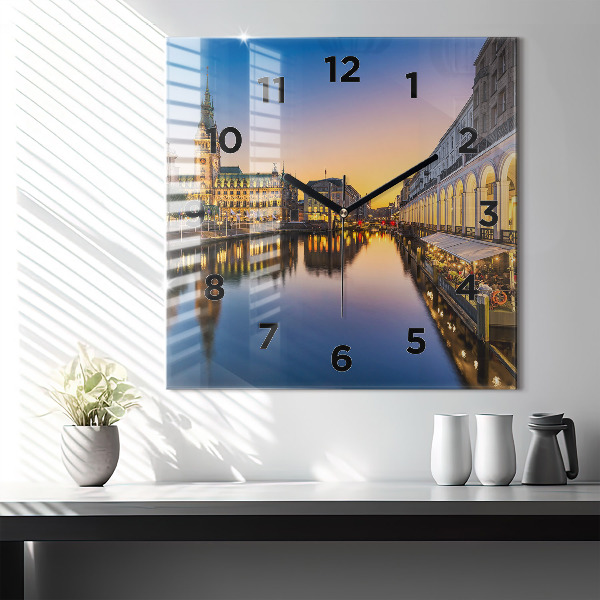 Horloge carrée en verre Hôtel de ville de Hambourg