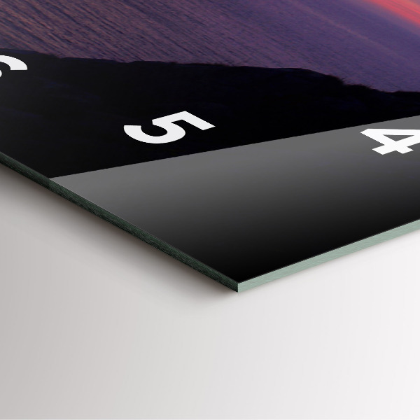 Pendule carrée en verre Tête de pierre