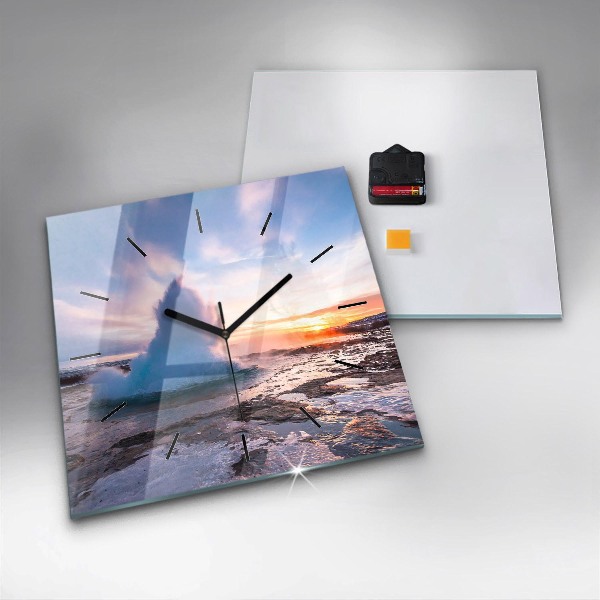 Horloge carrée en verre 'Geyser sur l''île d''Islande'