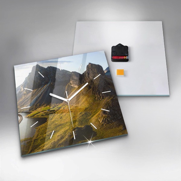 Pendule carrée en verre Route en Islande