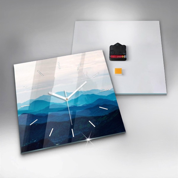 Horloge murale carrée 'Montagnes à l''aquarelle'