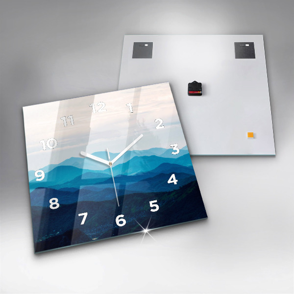 Horloge murale carrée 'Montagnes à l''aquarelle'