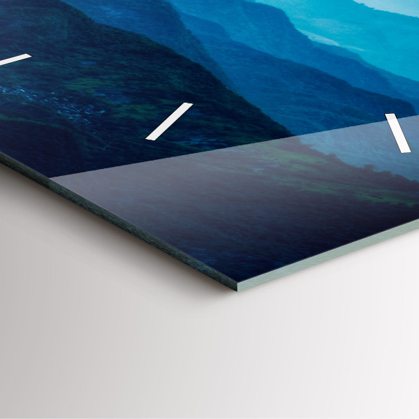 Horloge murale carrée 'Montagnes à l''aquarelle'