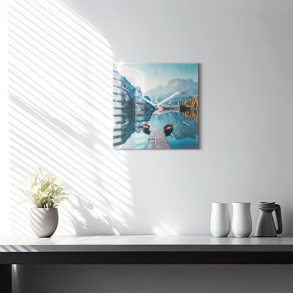 Pendule carrée en verre Bateaux sur le lac