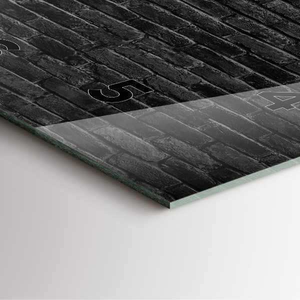 Horloge carrée en verre Mur de briques sombres