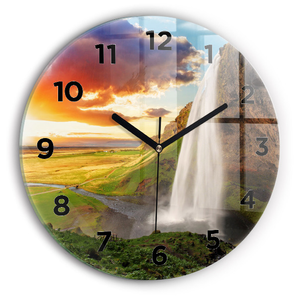 Horloge ronde Cascade en Islande