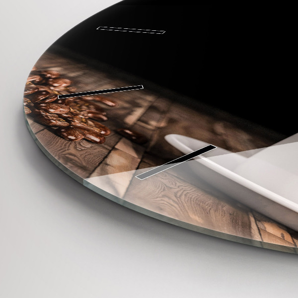 Horloge ronde Une tasse de café chaud