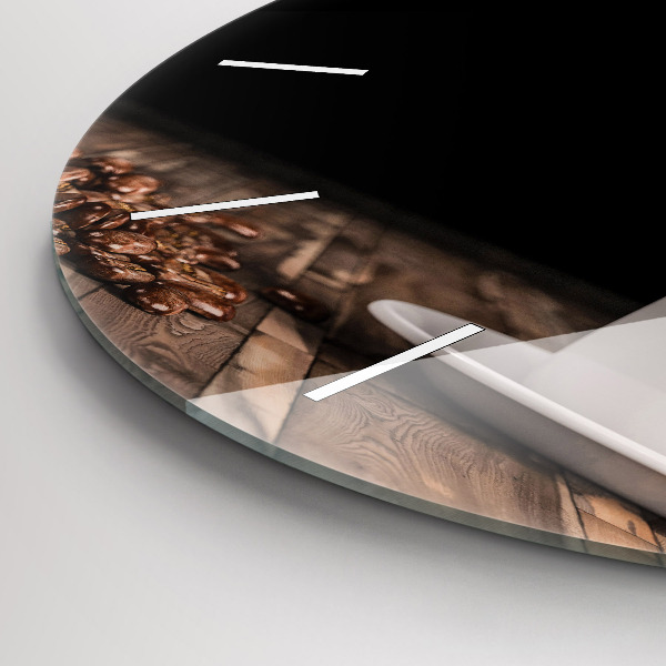 Horloge ronde Une tasse de café chaud