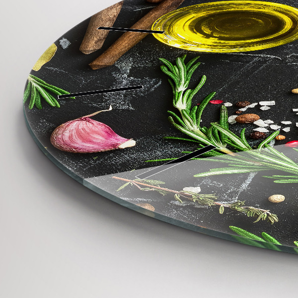 Horloge ronde Épices sur le comptoir