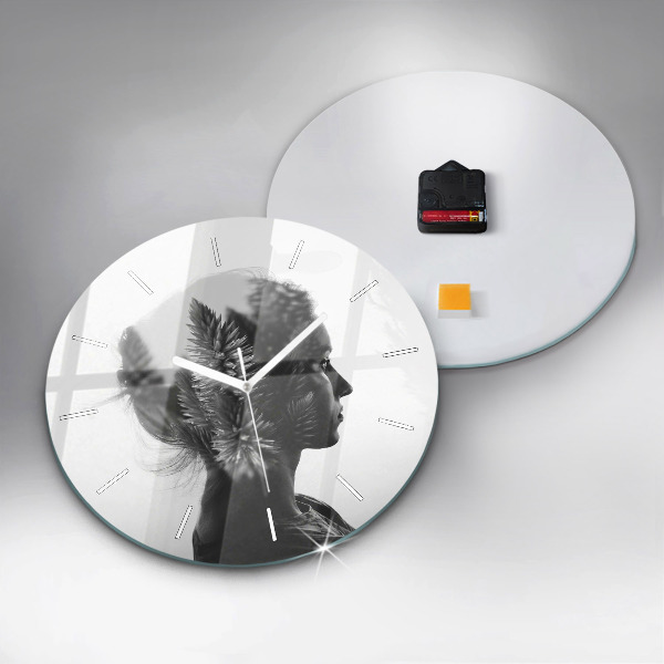 Horloge ronde 'Portrait d''une femme'