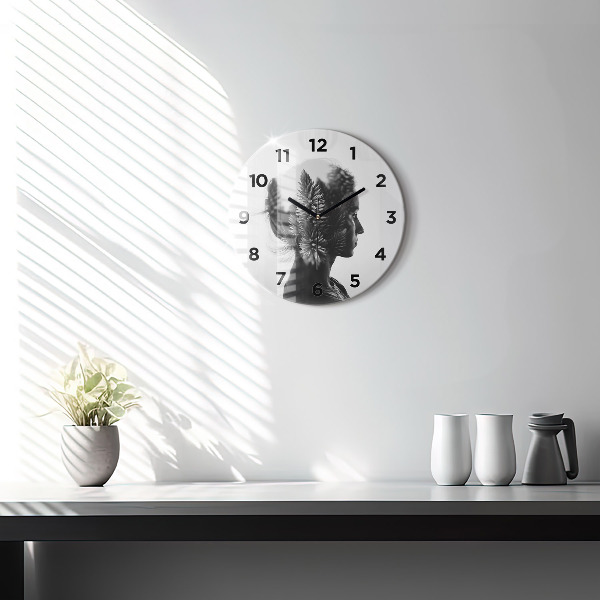 Horloge ronde 'Portrait d''une femme'