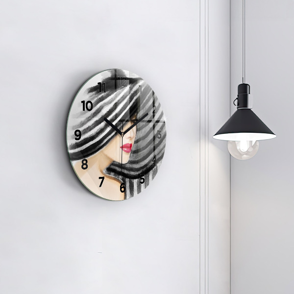 Horloge ronde Femme en noir et blanc