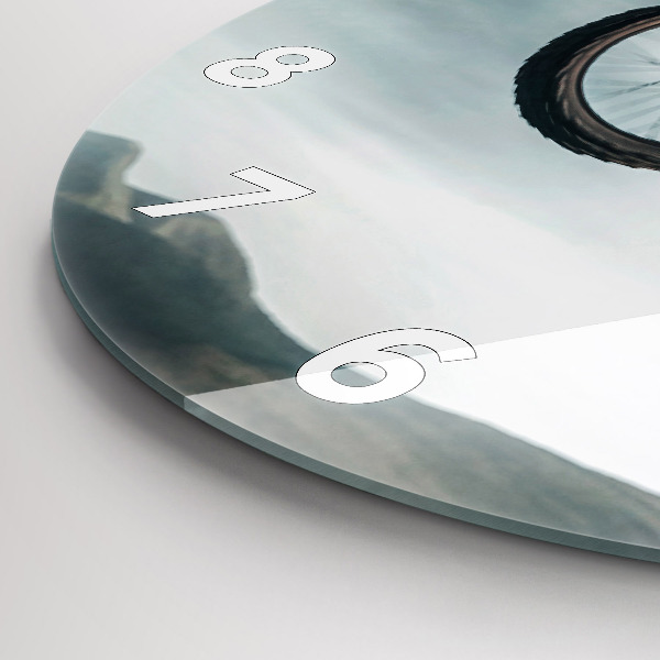 Pendule murale ronde Adrénaline de style moteur