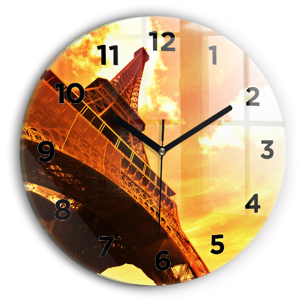 Horloge ronde La Tour Eiffel à Paris