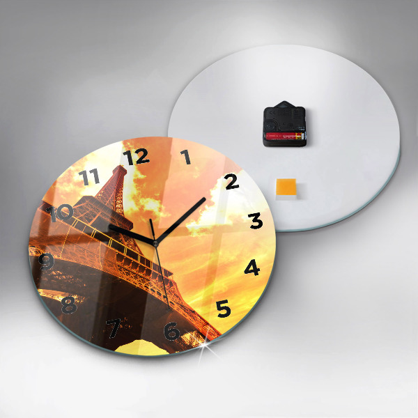 Horloge ronde La Tour Eiffel à Paris