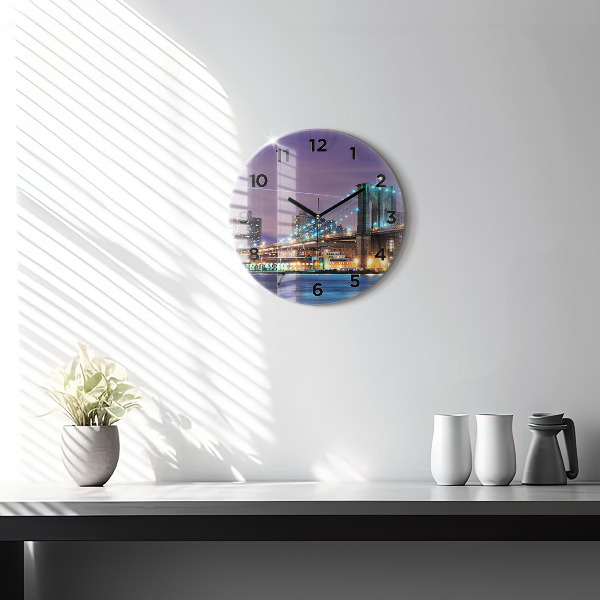 Horloge ronde Pont de Brooklyn et East River